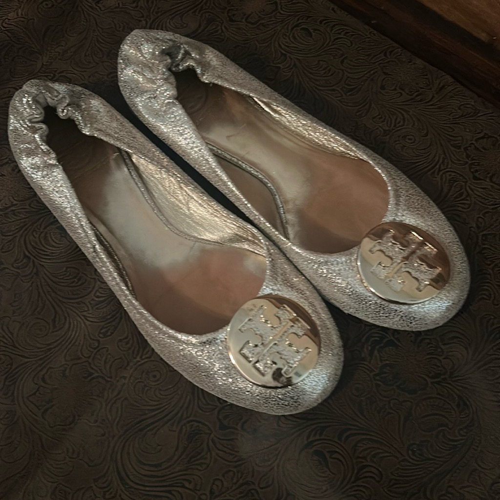 Tory Burch Reva Gold Metallic Leather Flats Size8
